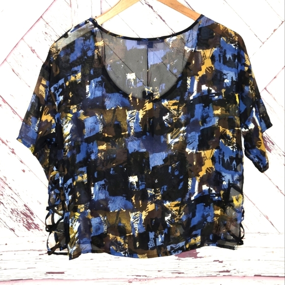 H.I.P. Multi-Color Top - Picture 2 of 3